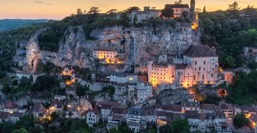 From Sarlat: Rocamadour Village Half-Day Trip - Walking through Rocamadour’s lower village