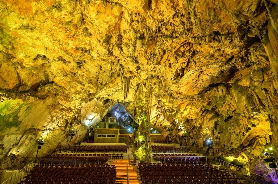 From Seville: Day Trip to Gibraltar - Who should book this Seville to Gibraltar trip?