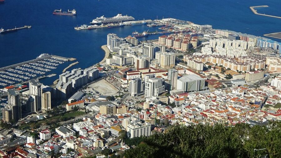 From Seville: Full-Day Trip to Gibraltar - Gibraltar in one long day