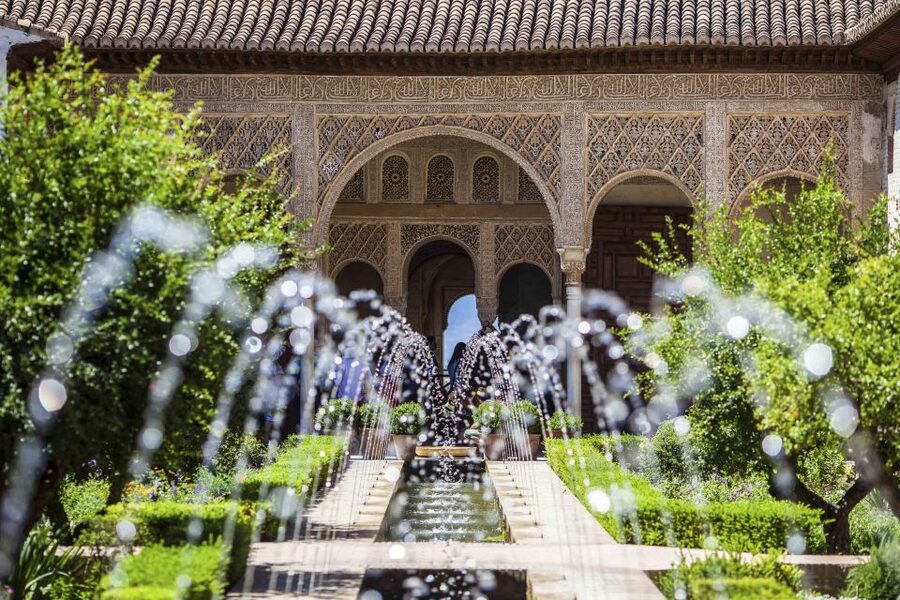 From Seville: Granada Day Trip with Alhambra and Albaicín - Is $93 a fair price?