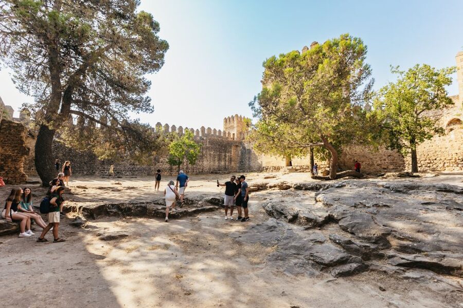 From Seville: Pueblos Blancos and Ronda Full-Day Trip - Ronda in two and a half hours
