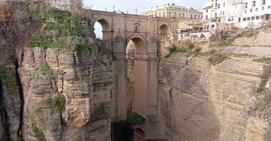 From Seville: Ronda+Setenil de las Bodegas Day Trip - The long ride through Andalusia