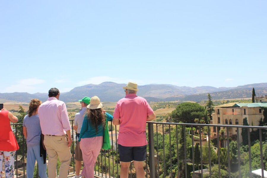 From Seville: White Villages and Ronda Full-Day Trip - The early pickup from Seville