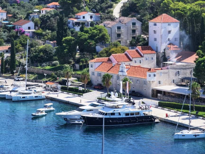 From Split or Trogir: Trogir and Blue Lagoon Half-Day Trip - Skippers, group size, and the feel on board