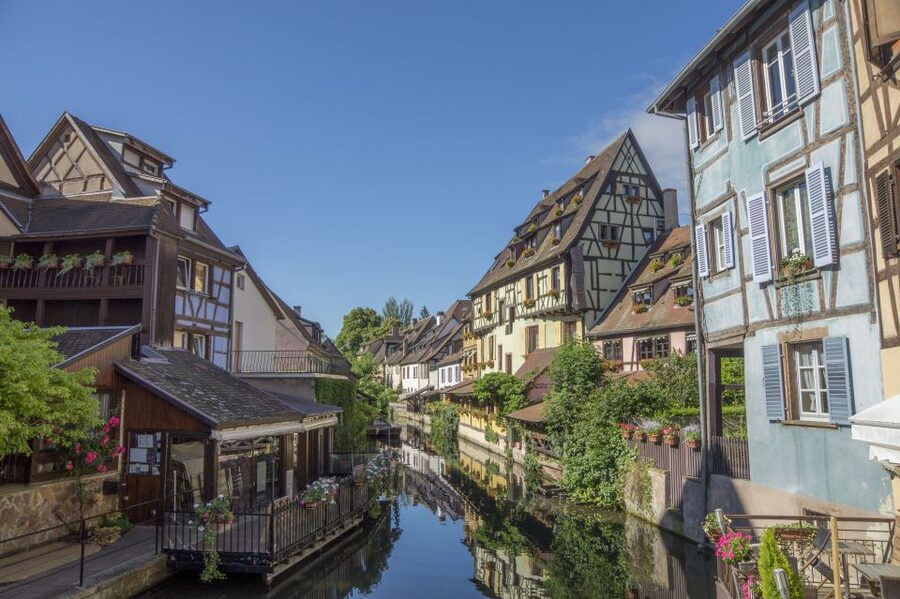 From Strasbourg: Best Of Alsace Historical Day Trip - The wine route, seen from the road