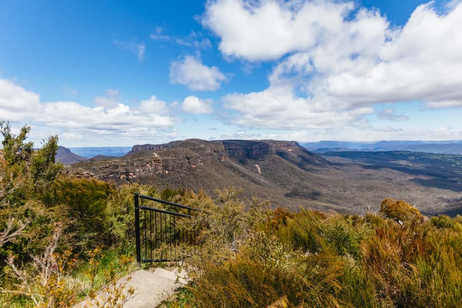 From Sydney: Blue Mountains Full-Day Trip - Echo Point and the Three Sisters