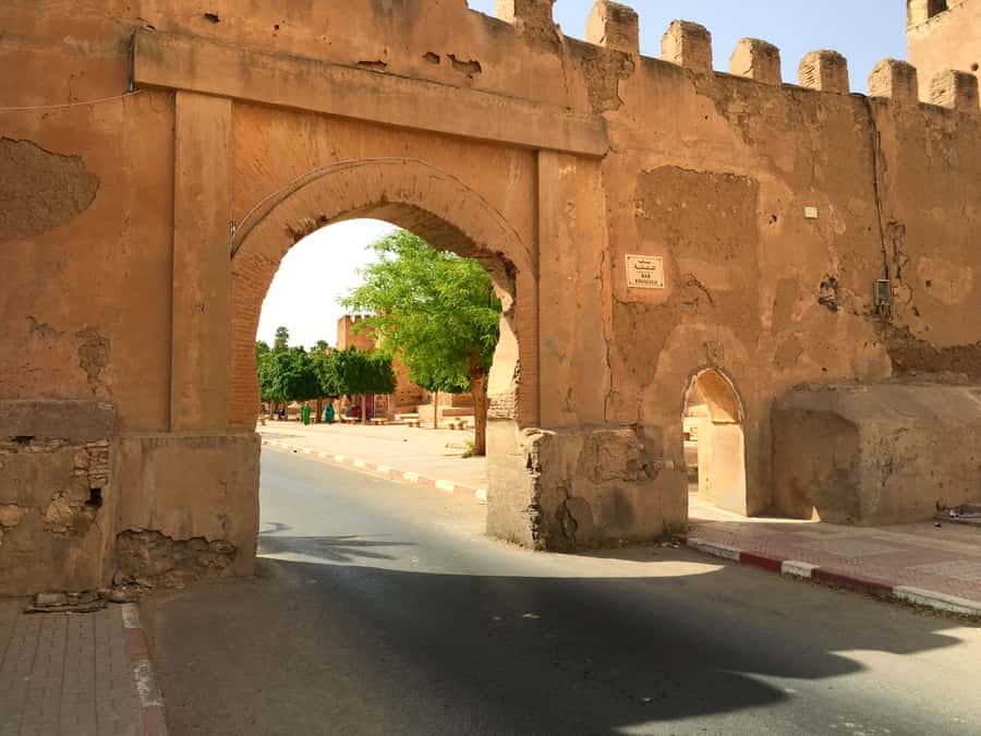 From Taghazout/Agadir: Taroudant and Tiout Day Trip & Tajine - The flying goats stop near Taroudant