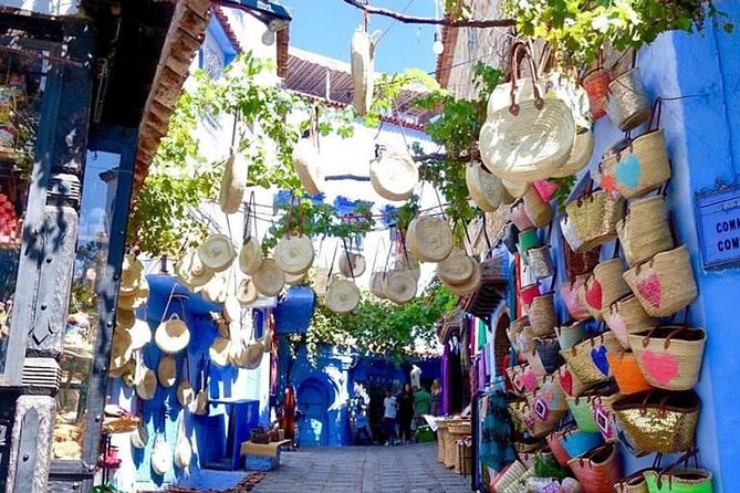 From Tangier: Chefchaouen Day Trip with Local Guide - Arriving in Chefchaouen’s blue Medina