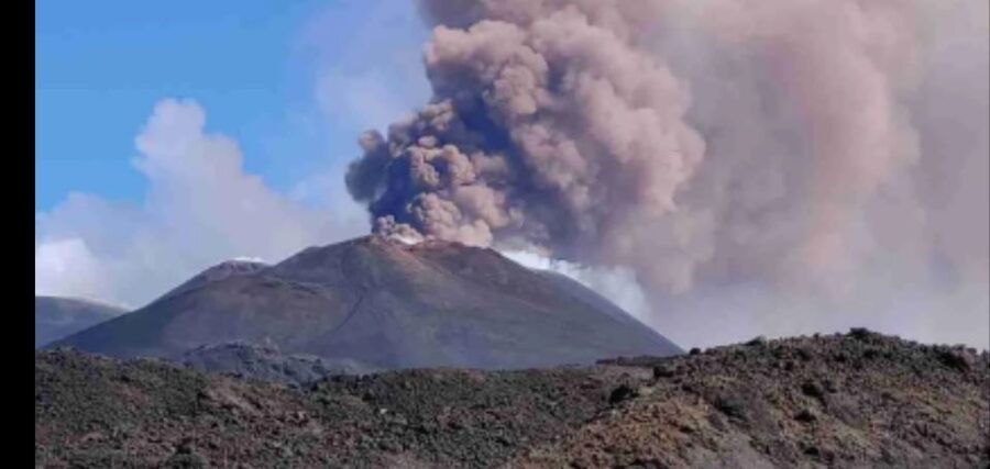 From Taormina, Naxos, & Letojanni: Mount Etna Half-Day Trip - What the $85 price really buys you