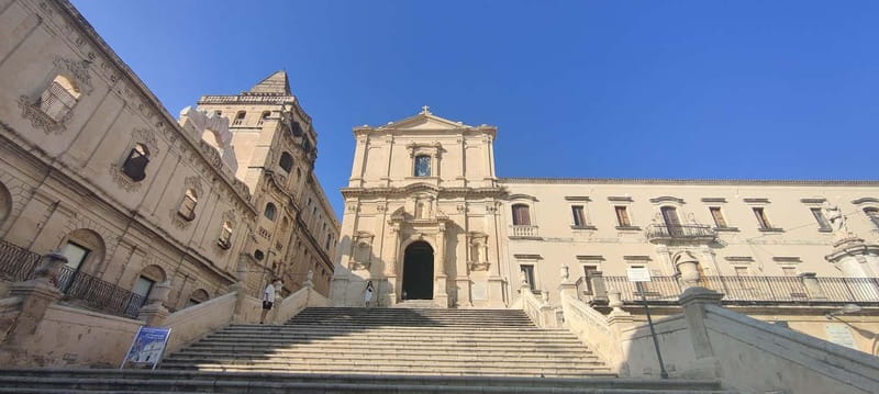 From Taormina: Syracuse and Noto Guided Day Trip by Bus - Walking, lunch, and the pace of the day