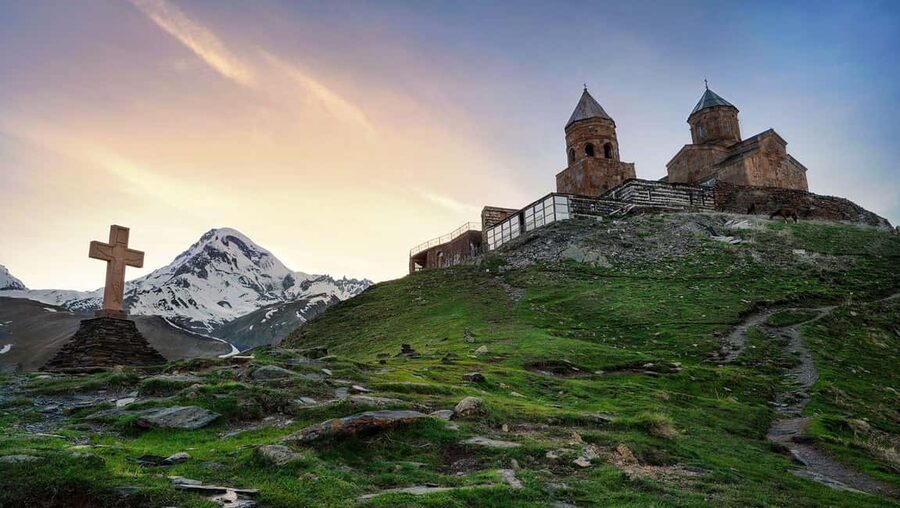 From Tbilisi: Kazbegi, Gudauri & Ananuri Day Trip - Zhinvali Reservoir: a calm opening scene