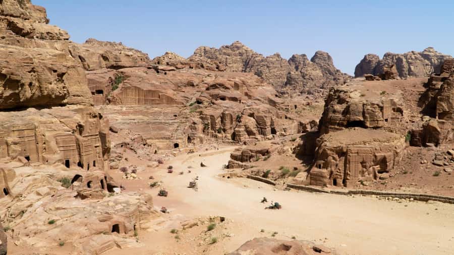 From Tel Aviv: Full-Day Trip to Petra with Roundtrip Flights - Fatigue, comfort, and what to pack