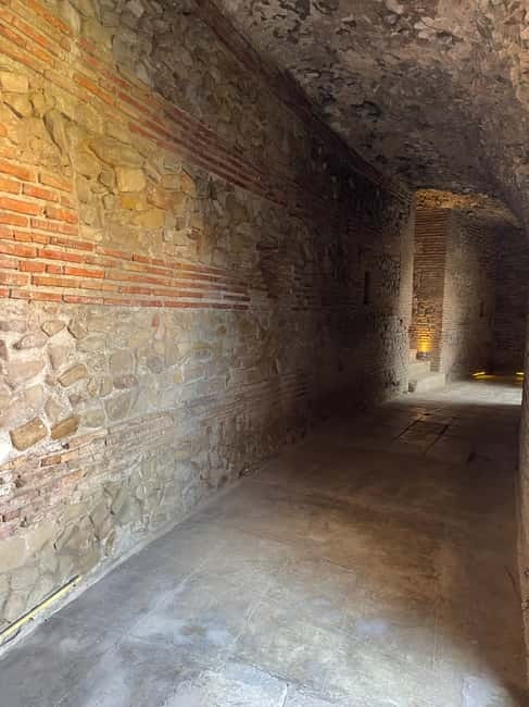 From Tirana: Durres & Kruja History and Local Food Day Trip - Is $194 a fair price?