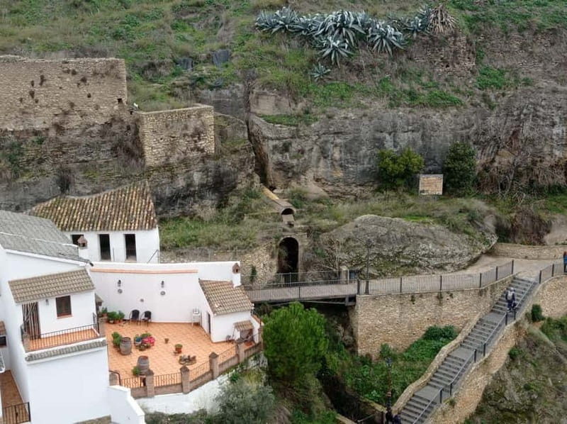 From Torremolinos: Ronda + Setenil de las Bodegas Day Trip - Practical tips for a smoother day