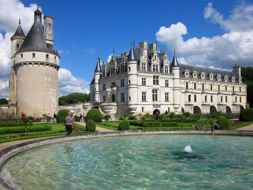 From Tours/Amboise: Chenonceau & Chambord Chateaux Day Trip - The cost: fair for convenience, not a bargain tour