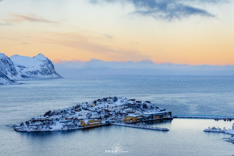 From Tromsø: Senja Discovery Arctic Day Trip with Lunch - Kvaløya begins the Arctic scenery