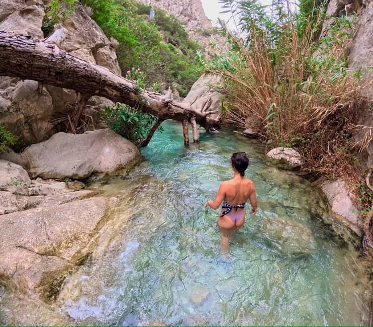 From Valencia: Guadalest, Altea & Algar Waterfalls Day Trip - What to bring for comfort