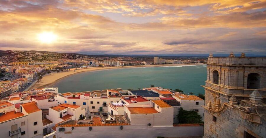 From Valencia: Morella & Peñíscola Day Trip Transfer + Lunch - Why this two-town day trip works