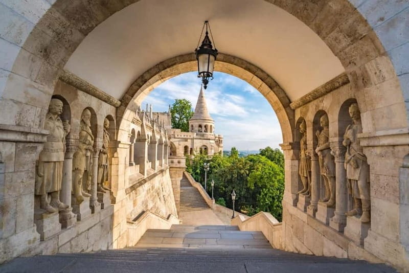 From Vienna: Budapest Group Day Trip - The early pickup and the road to Hungary