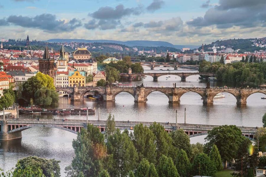 From Vienna: Day Trip to Prague and Brno with Transfer - Key points to know before booking
