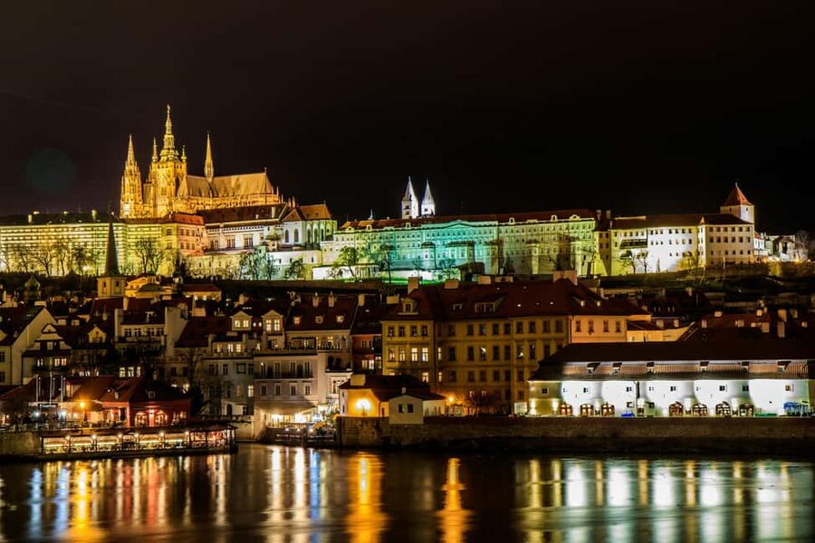 From Vienna: Day Trip to Prague and Brno with Transfer - Brno: cathedral, castle, and an important caveat
