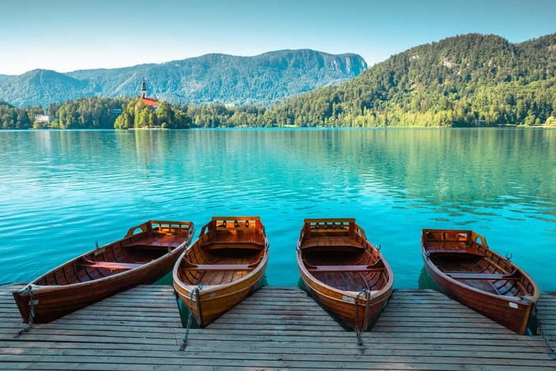 From Zagreb: Ljubljana and Lake Bled Day Trip - Lake Bled and the classic Slovenian view