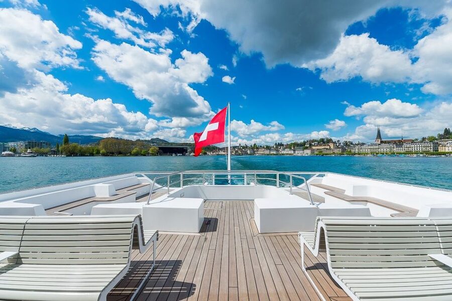 From Zurich: Day Trip to Lucerne with Optional Yacht Cruise - Six free hours, and how to use them well