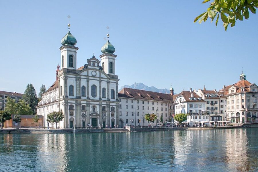 From Zurich: Day Trip to Lucerne with Optional Yacht Cruise - What the $80 price really buys
