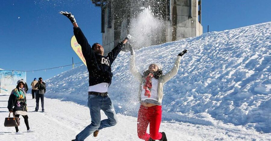 From Zurich: Mount Titlis Daytrip & first time Ski Adventure - The cable car ride to Trübsee