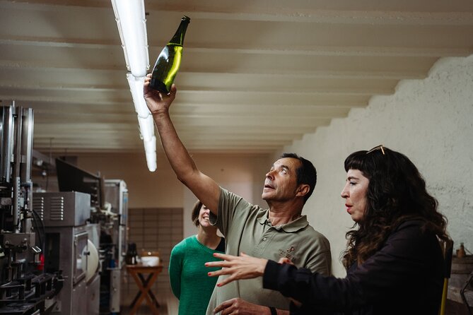 Full-Day Trip Barcelona to Montserrat Monastery & Cava Winery - Montserrat before the morning rush