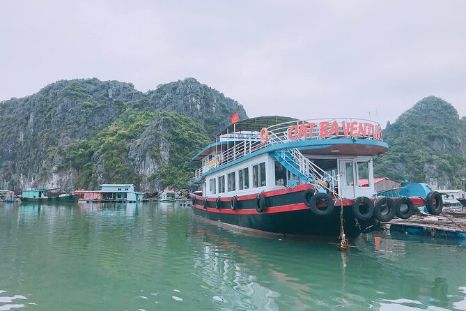 Full day trip to Lan Ha-Ha Long Bay from Cat Ba, avoid the crowds - Lunch with Ha Long Bay views