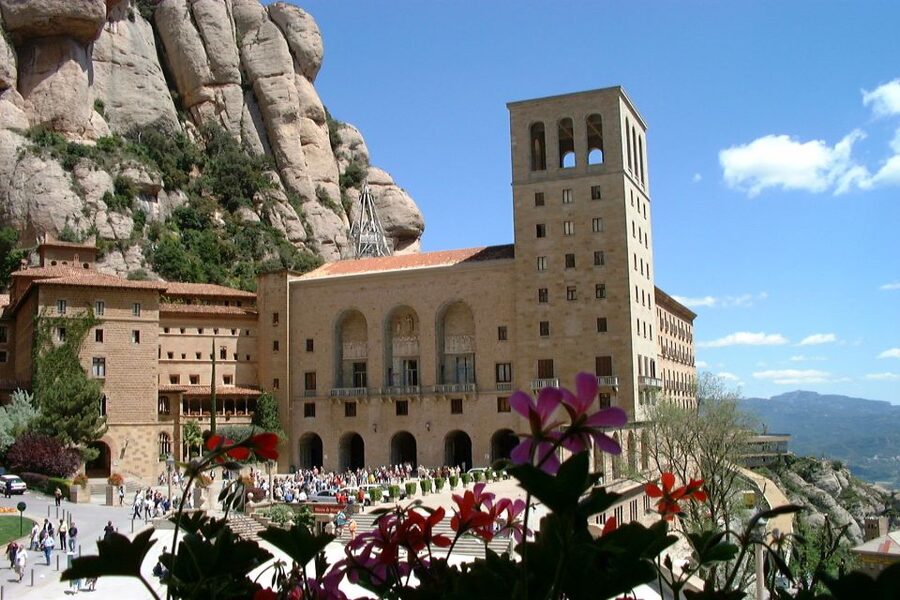 Full-Day Trip to Montserrat: Mountain-Top Monastery - Why Montserrat makes a strong day trip