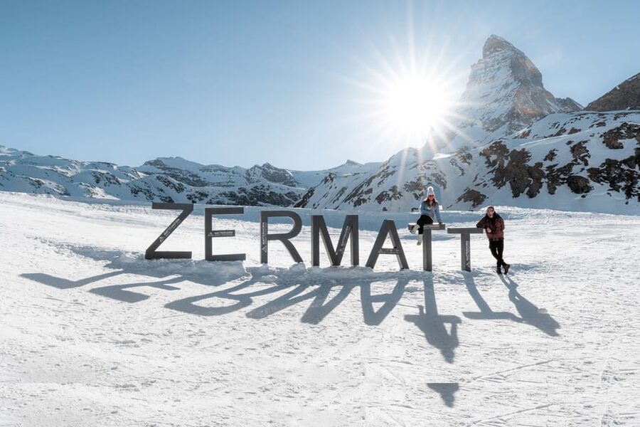 Geneva: Zermatt Day Trip & Glacier Paradise Cable Car Option - Täsch and the electric ride into Zermatt