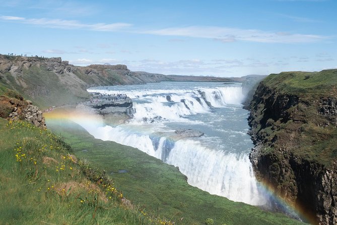 Golden Circle with Kerid Volcanic Crater Day Tour from Reykjavik - Strokkur, where the ground puts on a show