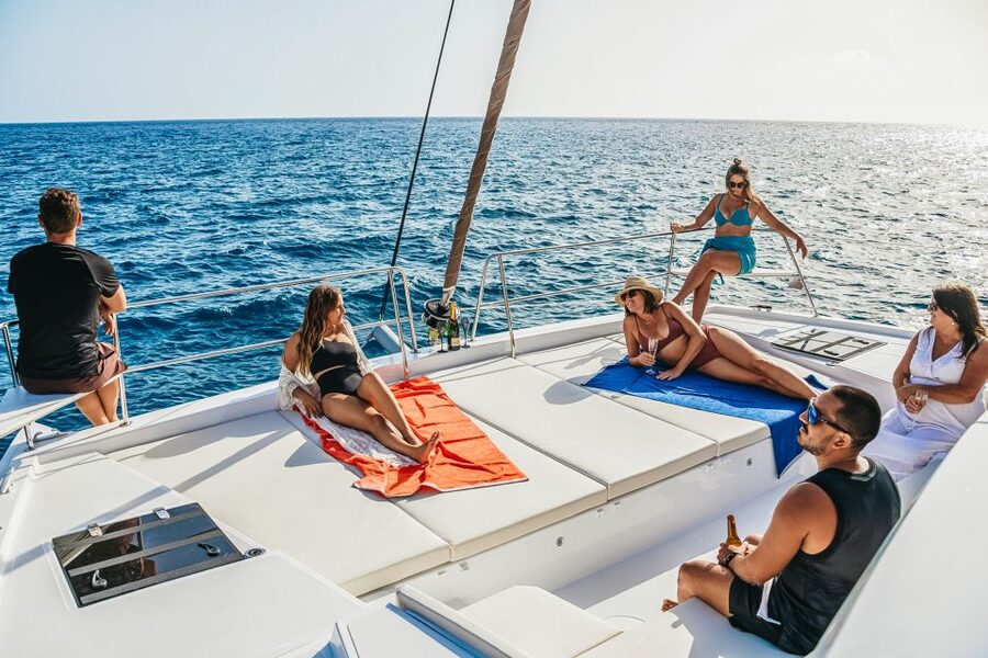 Gran Canaria: Catamaran Day Trip with Food and Drinks - Setting out from Puerto Rico de Gran Canaria