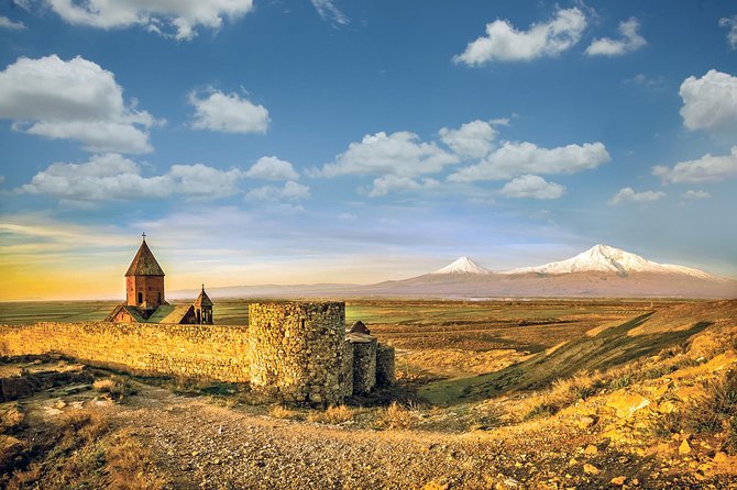 Group tour: Khor Virap, Noravank, Areni Winery and Cave - Starting at Hyur Service at 10:00
