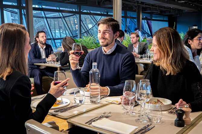 Guided Luxury Paris Day Trip with Optional Lunch at the Eiffel Tower - A London to Paris day built around convenience