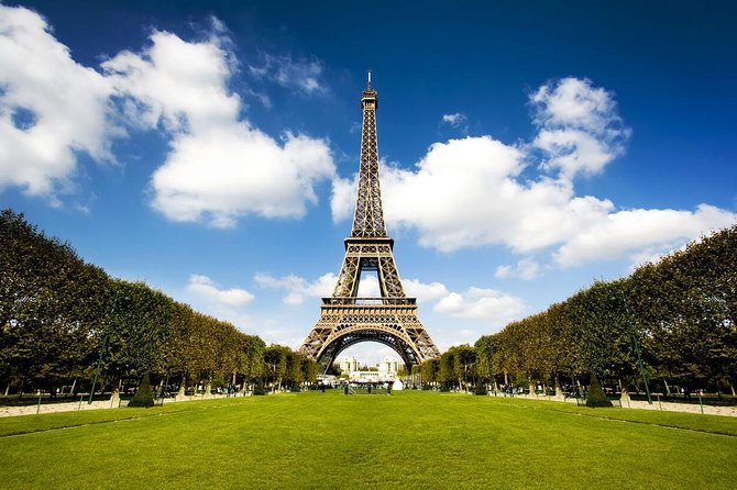 Guided Luxury Paris Day Trip with Optional Lunch at the Eiffel Tower - The Seine cruise gives you Paris at water level