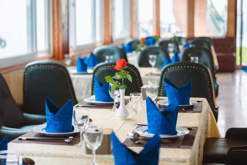 Ha long Bay day trip with Deluxe cruise - The Ha Long Bay details worth knowing
