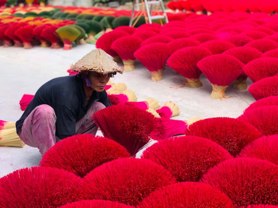 Half Day trip to Incense & Hat Villages with Train Street - Key points at a glance