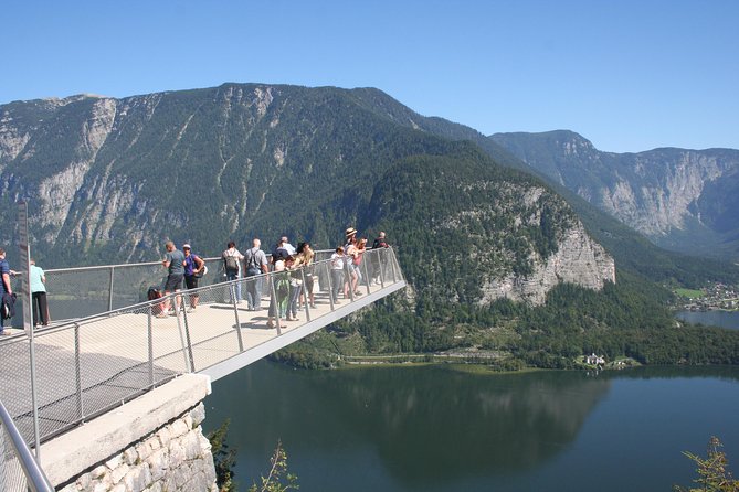 Hallstatt Guided Day Trip from Vienna With Boat Ride Option - The long road from Vienna to Strengberg