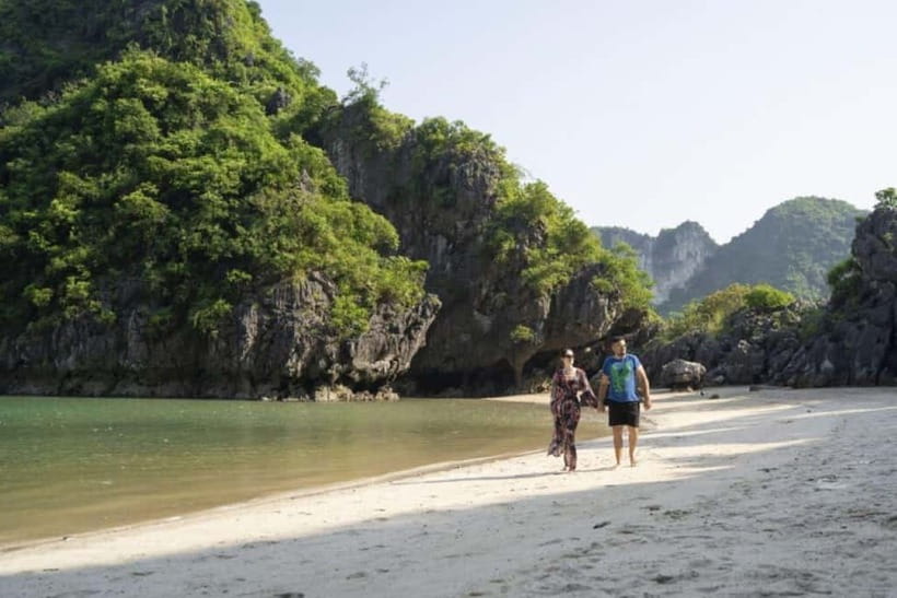 Hanoi: 4-Day Trip Ninh Binh-Halong Cruise Cabin with Balcony - Day three: from Ninh Binh to a balcony cabin in Ha Long Bay