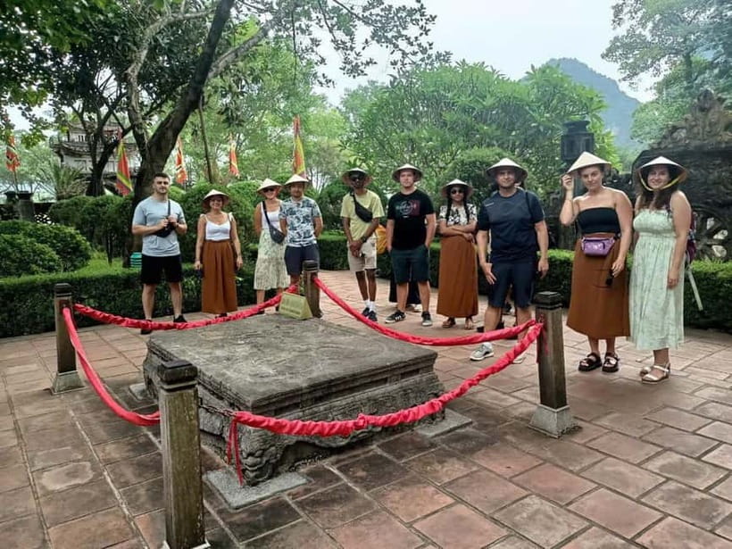Hanoi/Ninh Binh: Tam Coc, Hoa Lu & Mua Caves Full-Day Trip - Tam Coc by sampan, the scenic heart of the day