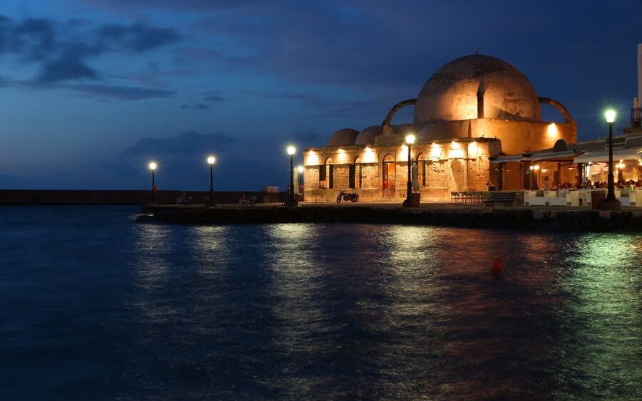 Heraklion:Day trip to Chania old Town,Kournas Lake& Rethymno - Chania and the old Venetian harbor