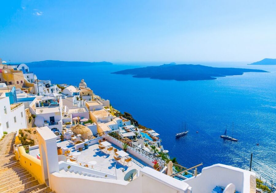 Heraklion: Santorini Day Trip with Boat Transfer & Oia Visit - Practical ways to make the day easier