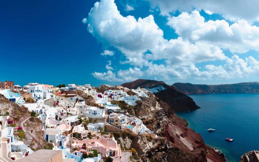 Heraklion: Santorini Day Trip with Boat Transfer & Oia Visit - Who should book this day trip?