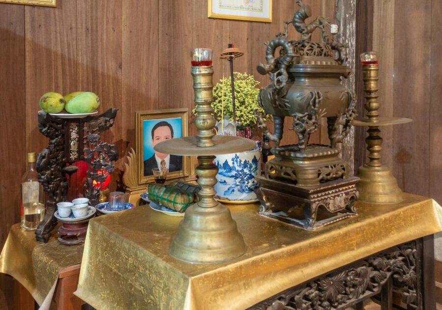 Ho Chi Minh City: Mekong River Delta Day Trip with Boat Trip - Kimmy Chocolatier and the shopping question
