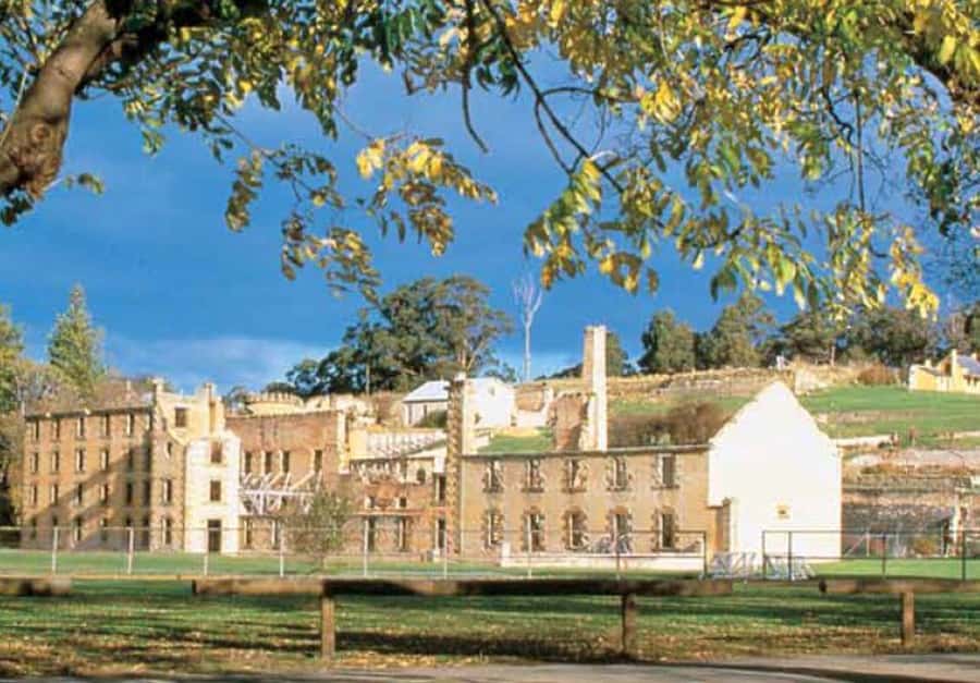 Hobart: Port Arthur & Tasman Park Full-Day Trip with Cruise - Why Port Arthur deserves the long ride from Hobart