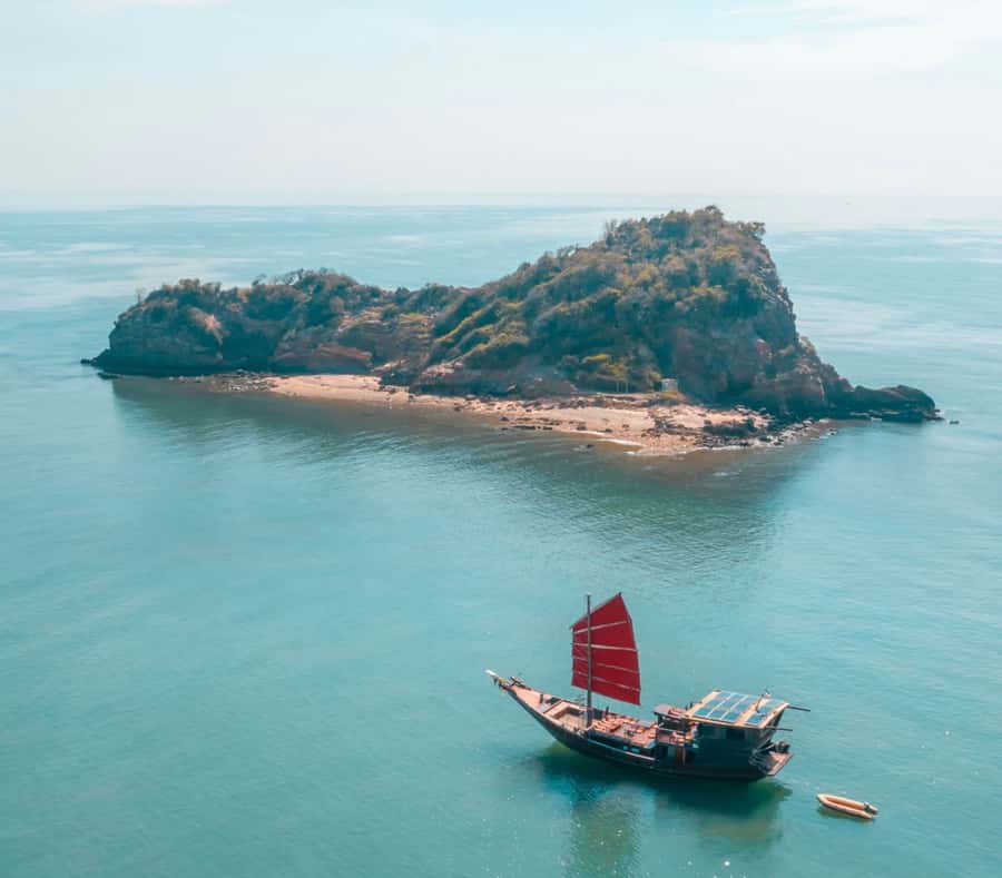 Hua Hin: Full-Day Trip to Sam Roi Yot by Sail Boat - Should you book the Siamtara day sail?