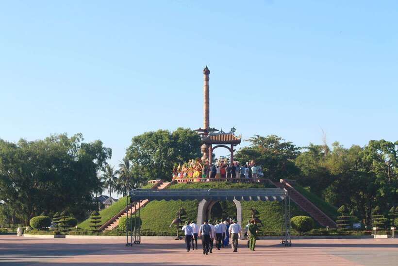 Hue : Private Day Trip to DMZ : Vinh Moc tunnel & Khe Sanh - Who Should Book This DMZ Day Trip?